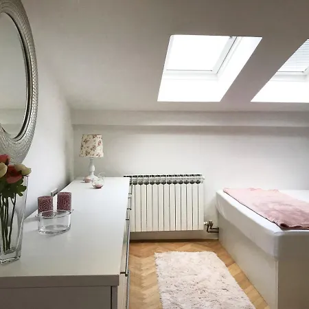 Luxury Apt In City Center Lägenhet *