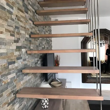 Luxury Apt In City Center *
