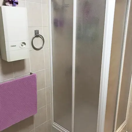 Luxury Apt In City Center Lägenhet *