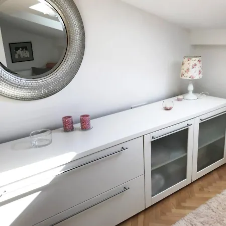 Lägenhet Luxury Apt In City Center Sarajevo
